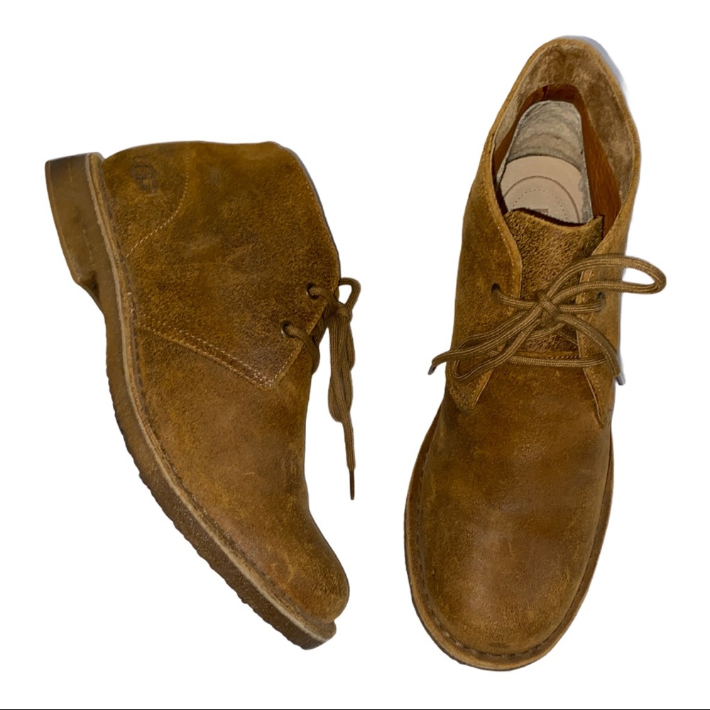 UGGs Leighton Waterproof Tan Lace Up Boot Size 9